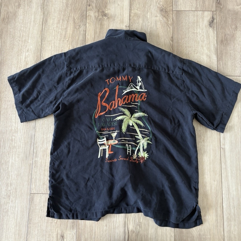 Tommy Bahama Cafe Paradise Sunsets Bar Served Daily Embroidered Camp Shirt Large